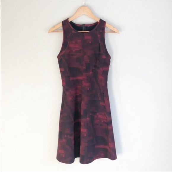 Lululemon & Go Dawn Dress - Picture 3 of 5